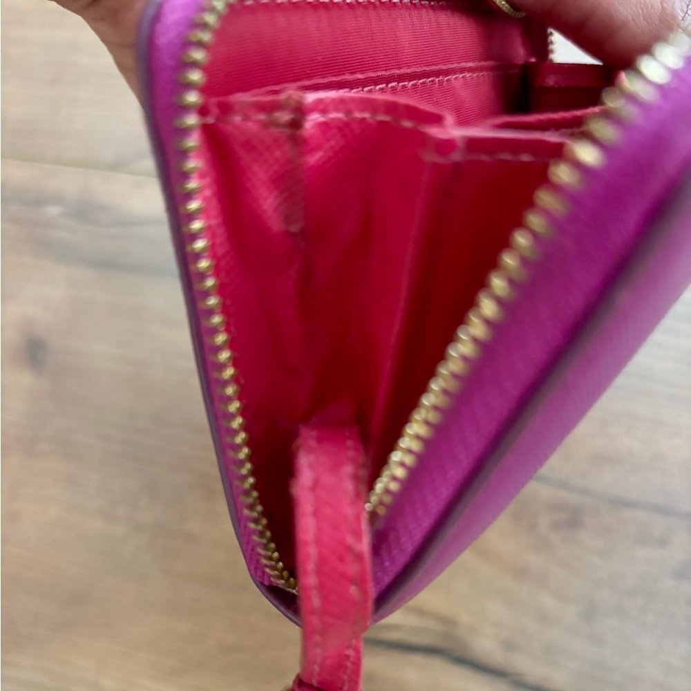 Tory Burch Purple/Pink Zip-Around Leather Key Pouch Wallet - Picture 5 of 9